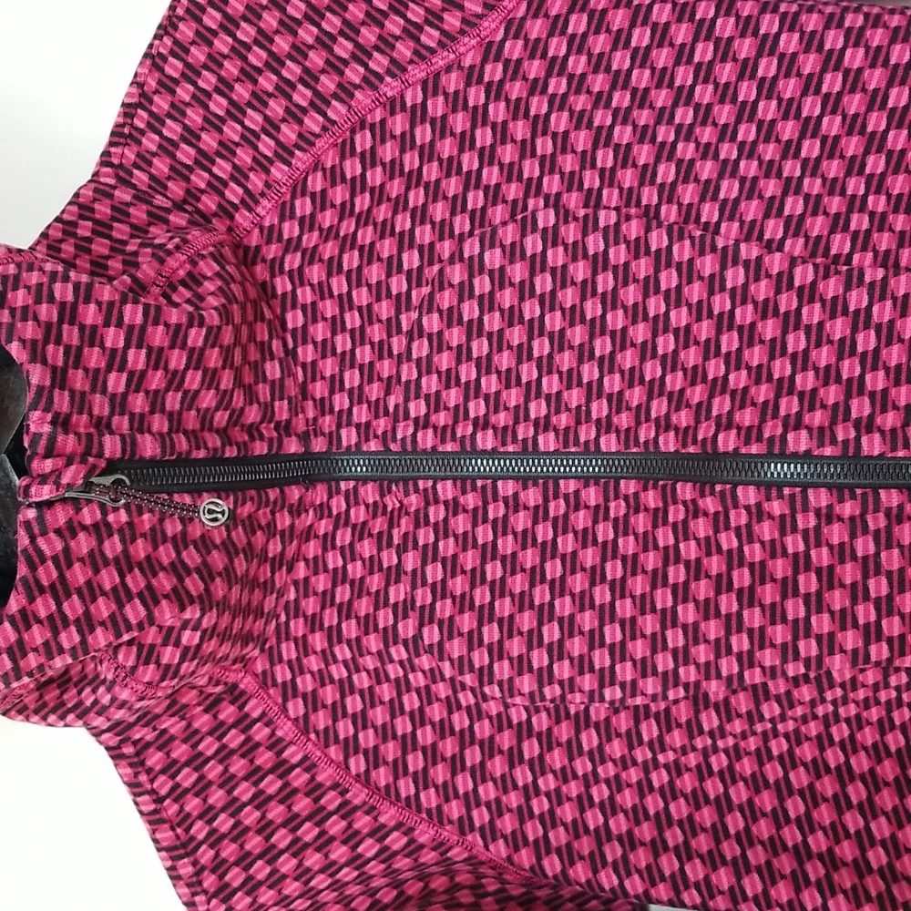 Lululemon Scuba Hoodie III, Deep Dive Berry Rumble Black / Black - Picture 4 of 9